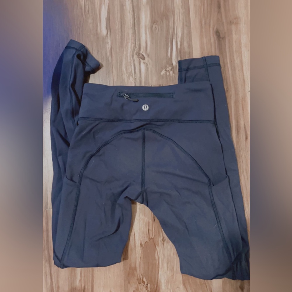 (SOLD) Lululemon Leggings
